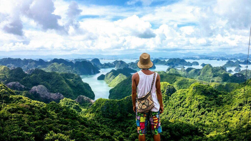 Ha Long Bay 2